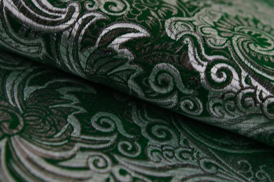 Ткань костюмная жаккард, 135 гр/м2, шир.150см, цвет зелёный№4 - купить в Томске. Цена 441.94 руб.